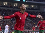 金年会体育-C罗在澳大利亚队比赛中精彩发挥，精彩发挥引发热议！的简单介绍